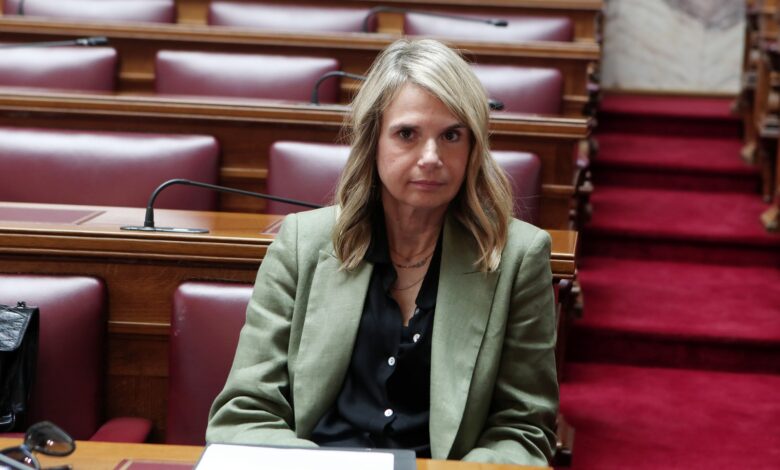Αποστολάκη για δήλωση Τσακλόγλου: Ελλειψη επαφής με την πραγματικότητα και αλαζονεία 1 qiMiuwUp