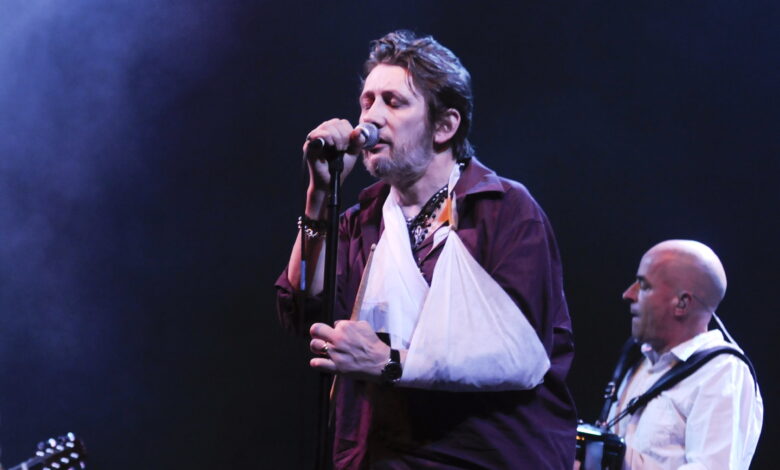 shane macgowan frontman the pogues SsFPAQhP