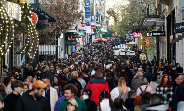 Εορταστικό ωράριο: Πώς θα λειτουργήσουν τα καταστήματα 1 dDIieeH6