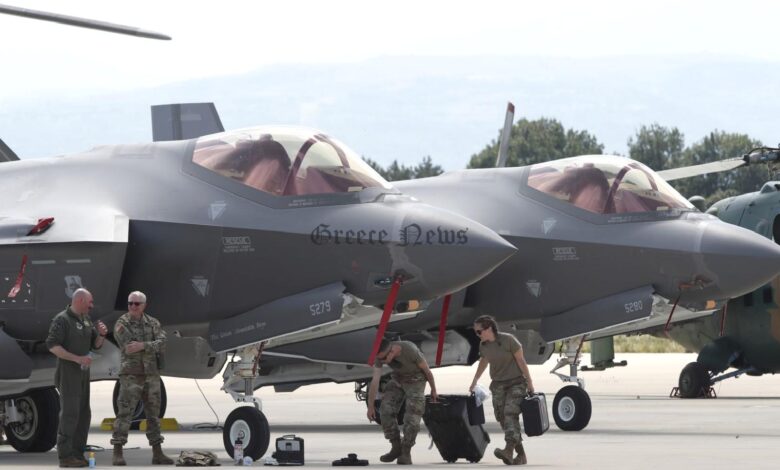 f 35 EuPNhCAv