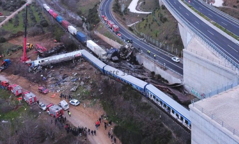 hellenic train NDngkU4B